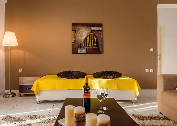 Likehome Apartments